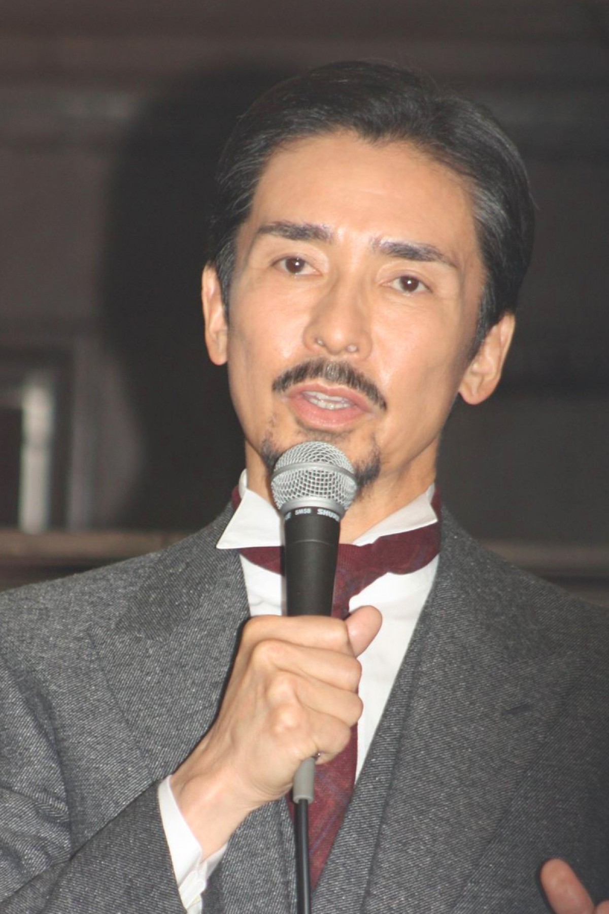 佐藤健、料理人役も包丁持つのは初めて「刀は持っていましたけど…」