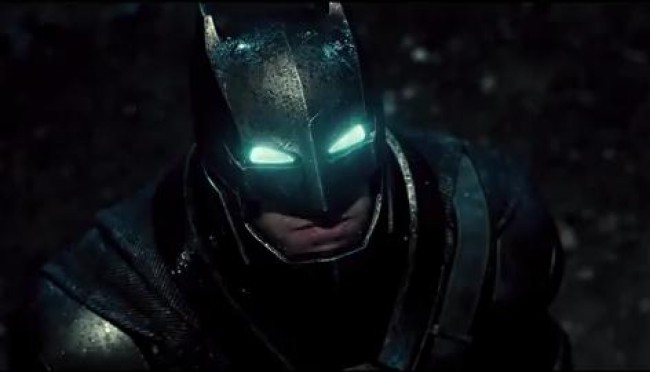 バットマンとスーパーマンがついに対決『Batman v Superman:Dawn of Justice(原題)』予告編が解禁