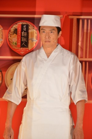 「日清麺職人」新CM発表会に登場した松岡修造