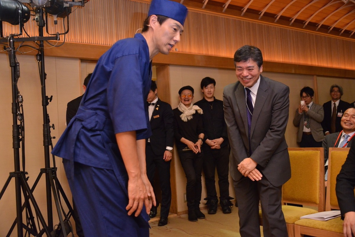 松岡修造、報道陣に「もっと熱くなれよ！」　普通の質問にダメ出し、面白さを要求