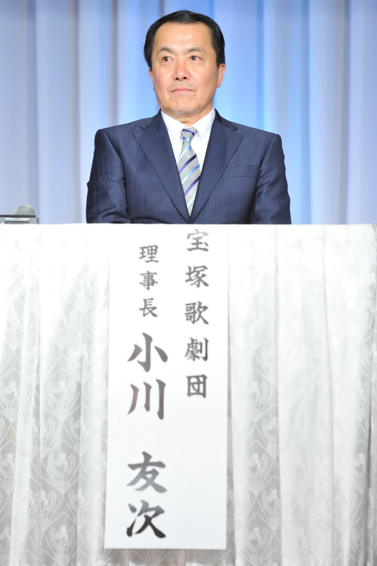 『王家に捧ぐ歌』再演の理由は「朝夏まなと」 理事長が力説