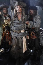 『パイレーツ』最新作、初ビジュアル公開！ 負傷のジョニー・デップが復帰