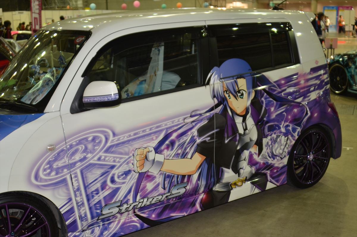 ＜ニコニコ超会議2015＞フォト特集！大相撲、コンパニオン、痛車、妖怪ウォッチ…