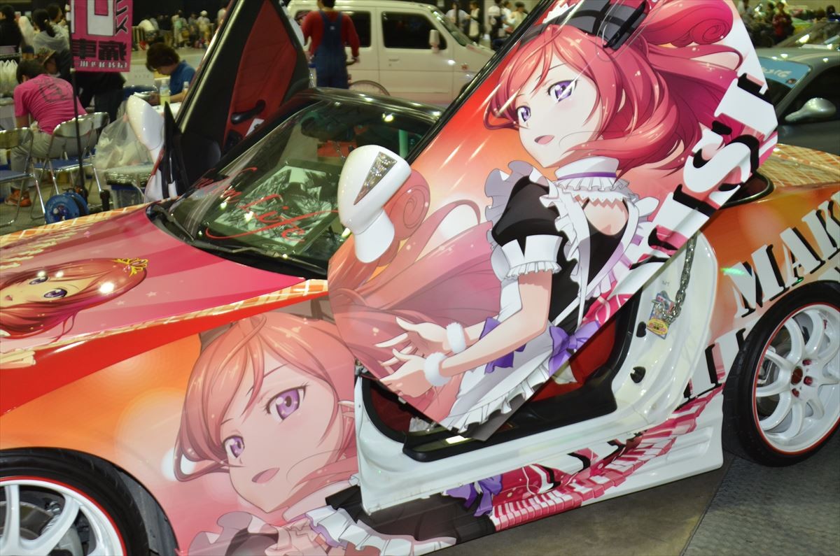 ＜ニコニコ超会議2015＞フォト特集！大相撲、コンパニオン、痛車、妖怪ウォッチ…