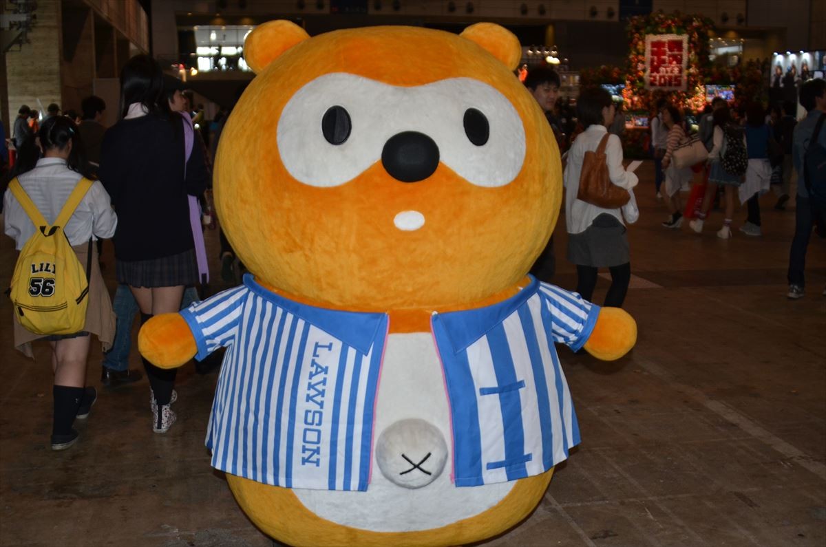 ＜ニコニコ超会議2015＞フォト特集！大相撲、コンパニオン、痛車、妖怪ウォッチ…