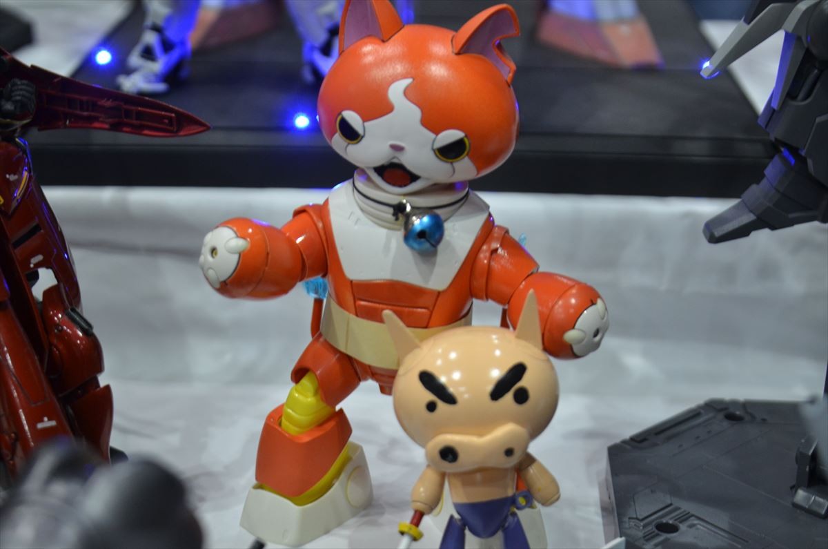 ＜ニコニコ超会議2015＞フォト特集！大相撲、コンパニオン、痛車、妖怪ウォッチ…