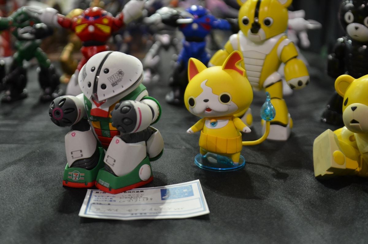 ＜ニコニコ超会議2015＞フォト特集！大相撲、コンパニオン、痛車、妖怪ウォッチ…