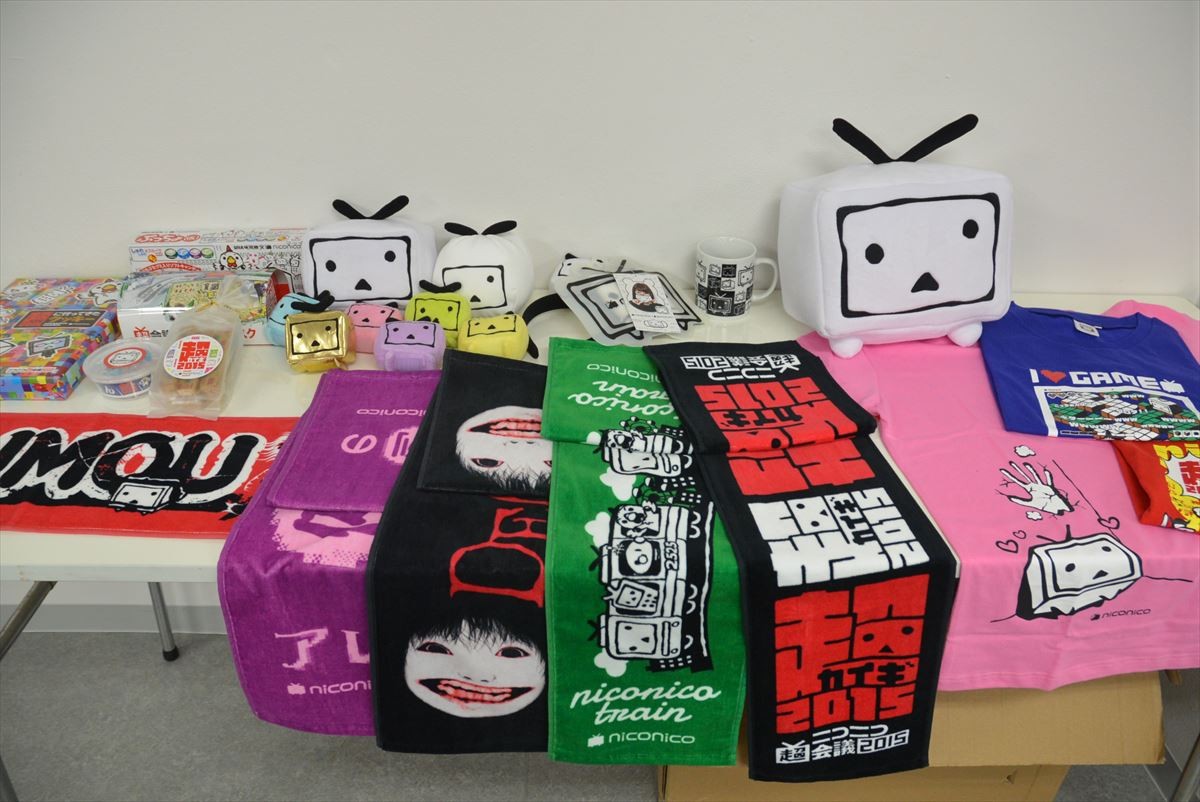 ＜ニコニコ超会議2015＞フォト特集！大相撲、コンパニオン、痛車、妖怪ウォッチ…