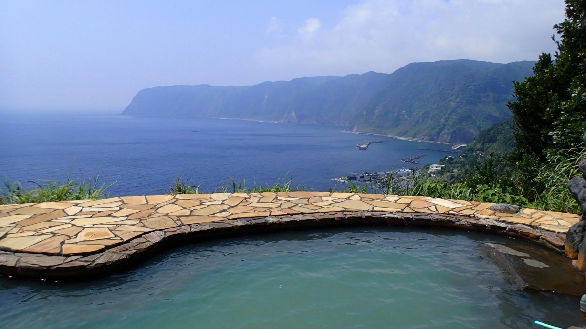 「行ってよかった！日帰り温泉」第1位はヘルシーランド たまて箱温泉  2年連続の快挙