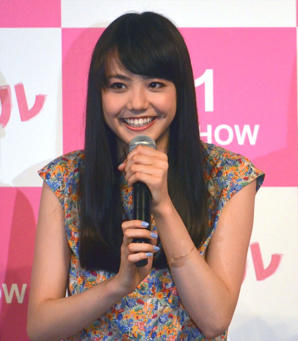 有村架純、“下着まる見え”トークに困惑 超ミニスカで「お尻を押さえて歩いた」