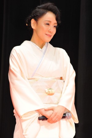 『駆込み女と駆出し男』プレミア試写会に出席した神野三鈴