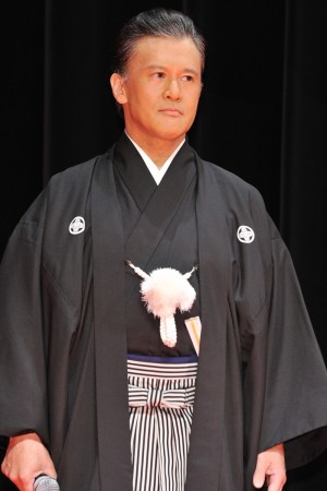 『駆込み女と駆出し男』プレミア試写会に出席した橋本じゅん