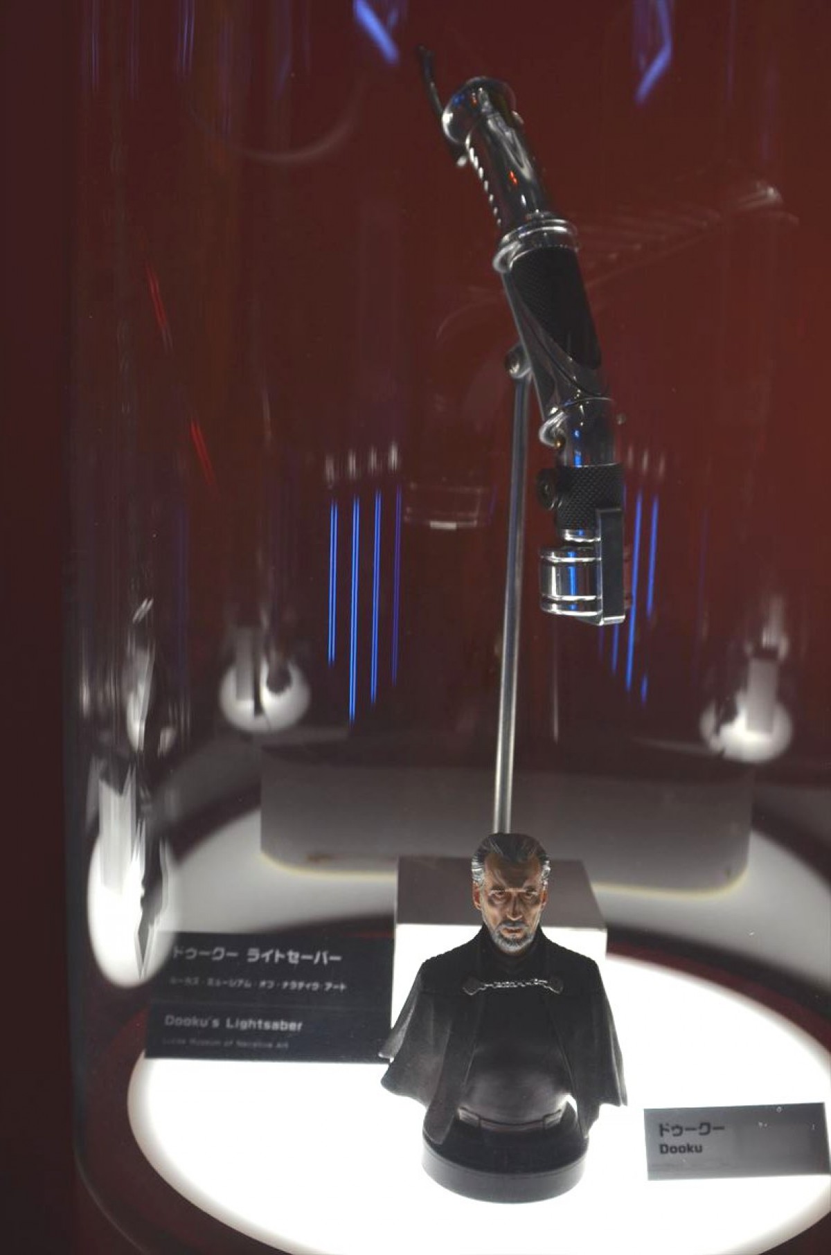 ＜フォト特集＞「スター・ウォーズ展」アート作品から衣装展示、ダース・ベイダーまで