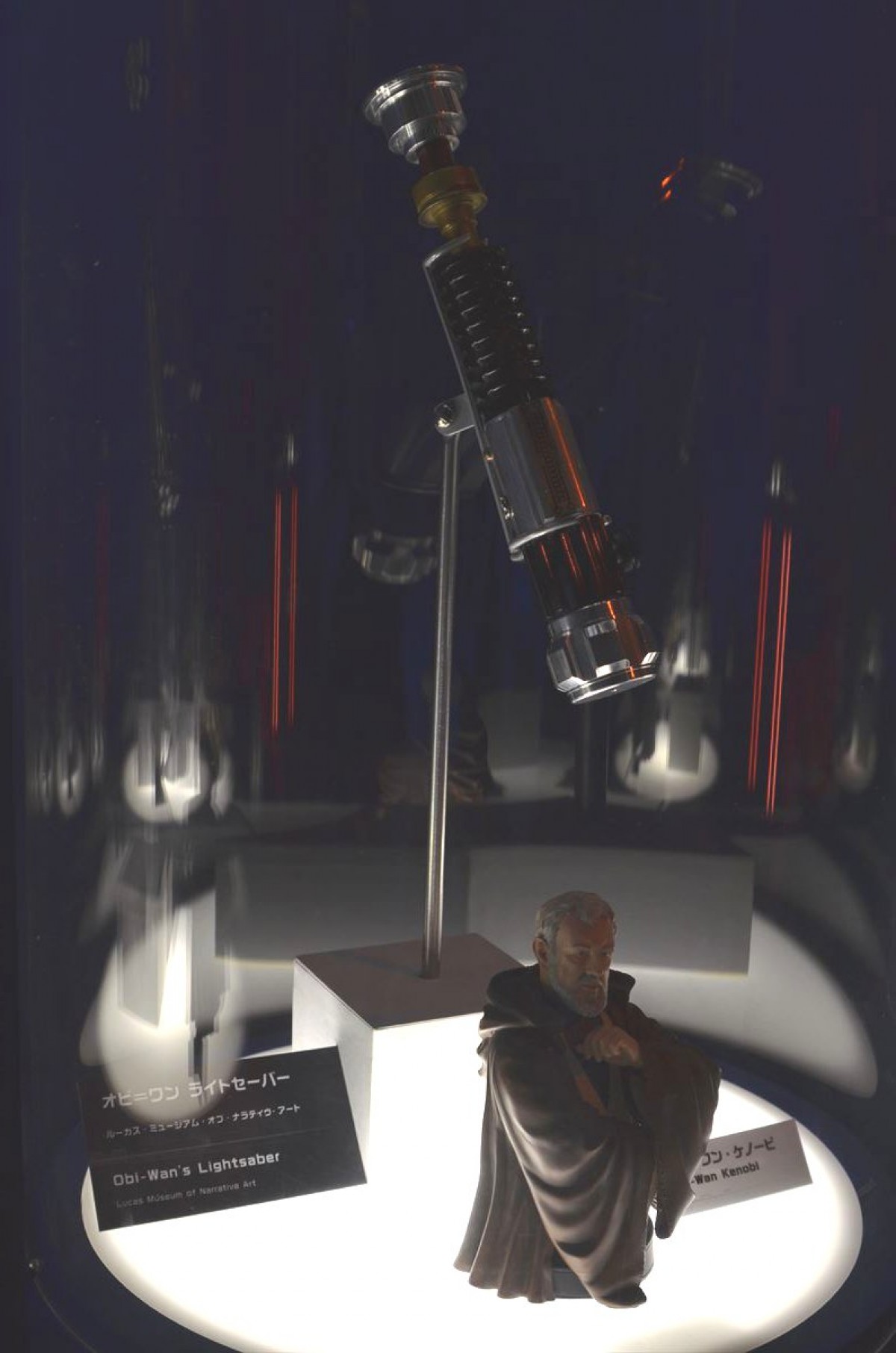 ＜フォト特集＞「スター・ウォーズ展」アート作品から衣装展示、ダース・ベイダーまで