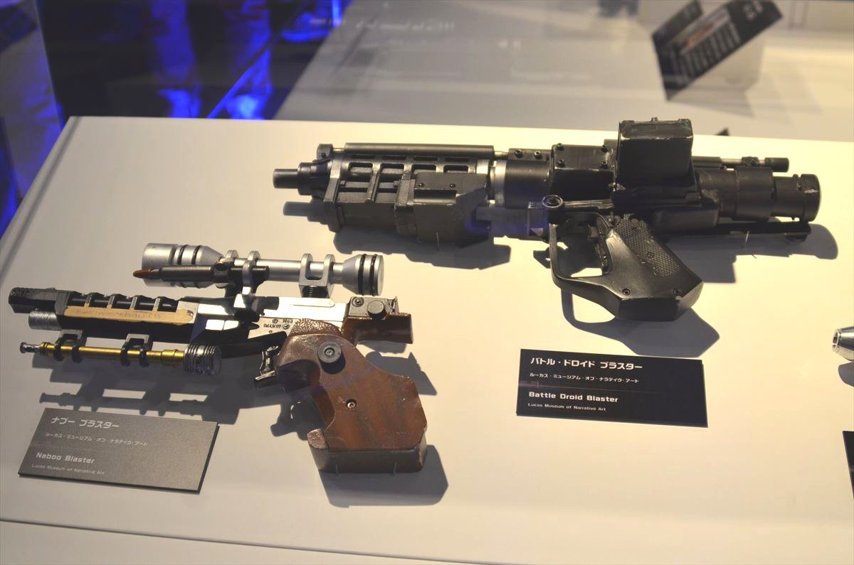 ＜フォト特集＞「スター・ウォーズ展」アート作品から衣装展示、ダース・ベイダーまで