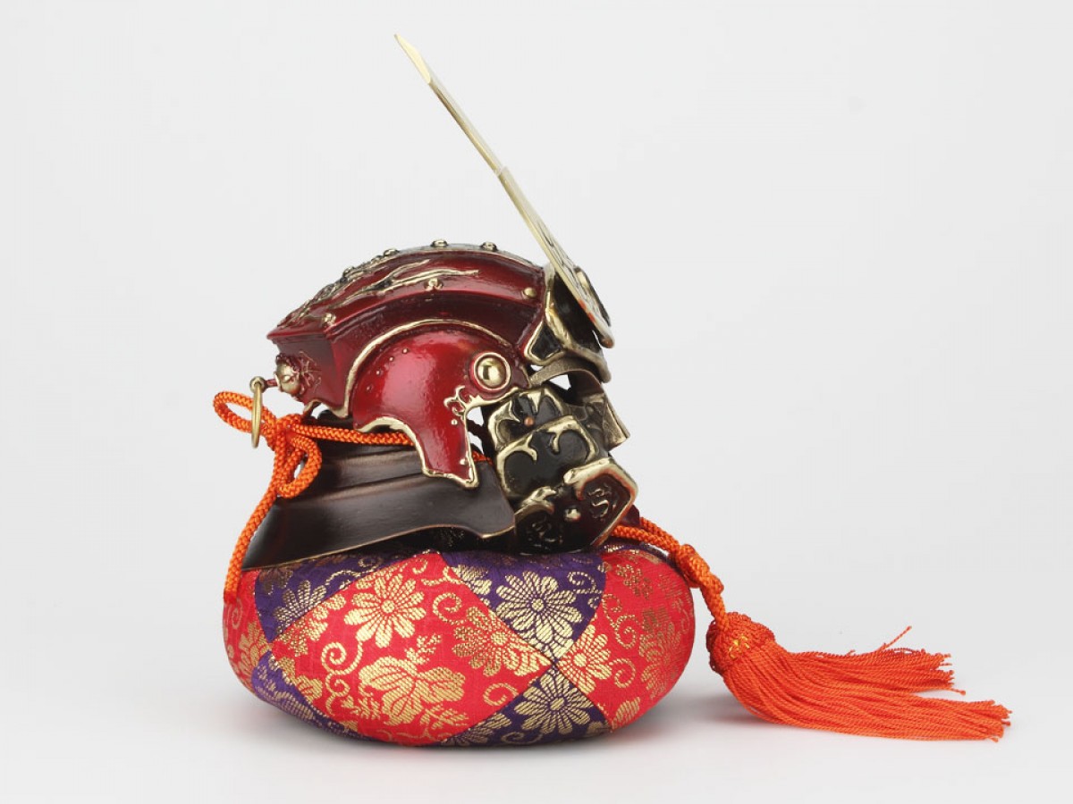 『グレンラガン』五月人形兜飾り登場　コアドリル、彫金パネルとのセットも