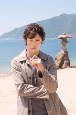 映画『星籠の海 探偵ミタライの事件簿』で主人公を演じる玉木宏
