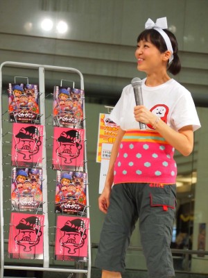 金田朋子、『天才バカヴォン～蘇るフランダースの犬～』公開記念イベントにて