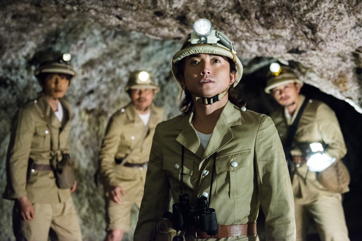 藤原竜也、UMAを求め秘境の地へ「記憶が飛ぶくらい過酷」な最新作公開決定！