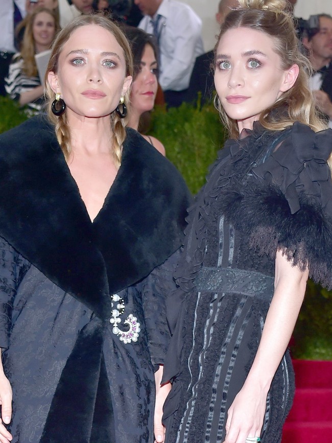 Met Gala 2015 20150504　アシュレイ・オルセン、メアリー＝ケイト・オルセン、Ashley Olsen 、Mary‐Kate Olsen