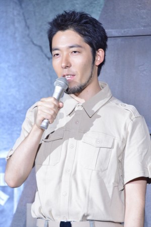 「ジュラシック・ワールド」オープン発表会に出席したオリエンタルラジオ（中田敦彦）