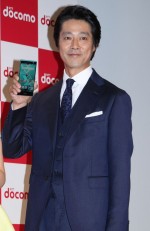 堤真一、「ドコモ  2015夏 新サービス・新商品発表会」にて