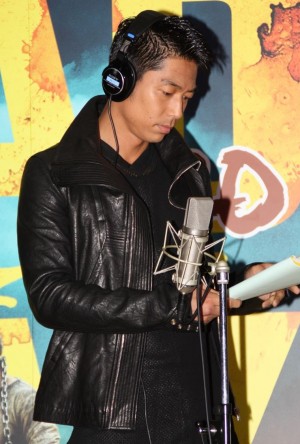 AKIRA、『マッドマックス 怒りのデス・ロード』アフレコ収録会にて