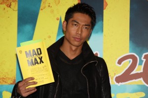 AKIRA、『マッドマックス 怒りのデス・ロード』アフレコ収録会にて