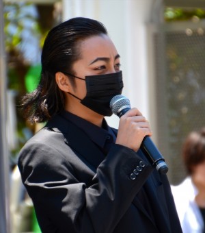 『新宿スワン』PRイベントに登場したざわちん