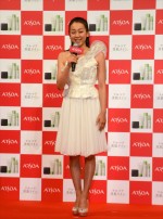 浅田真央、「アルソア美肌ライン」新広告ビジュアル発表会にて