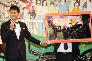沢村一樹、『新宿DERBY GO‐ROUND』オープニングイベントにて