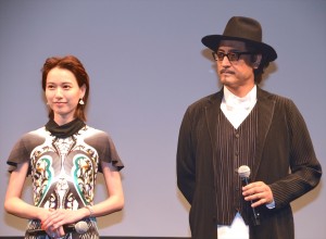 連続ドラマW『予告犯‐THE PAIN‐』完成披露試写会に登場した戸田恵梨香、橋本さとし