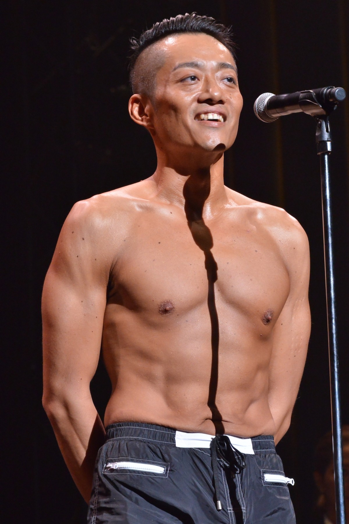 赤井英和、「嫁に現役時代の体見せたかった」驚愕ボディ誕生のきっかけ明かす