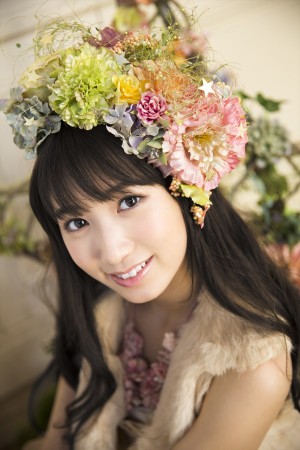 TVアニメ『ワカコ酒』　エンディングテーマ「幸せの帰り路」を歌う上野優華