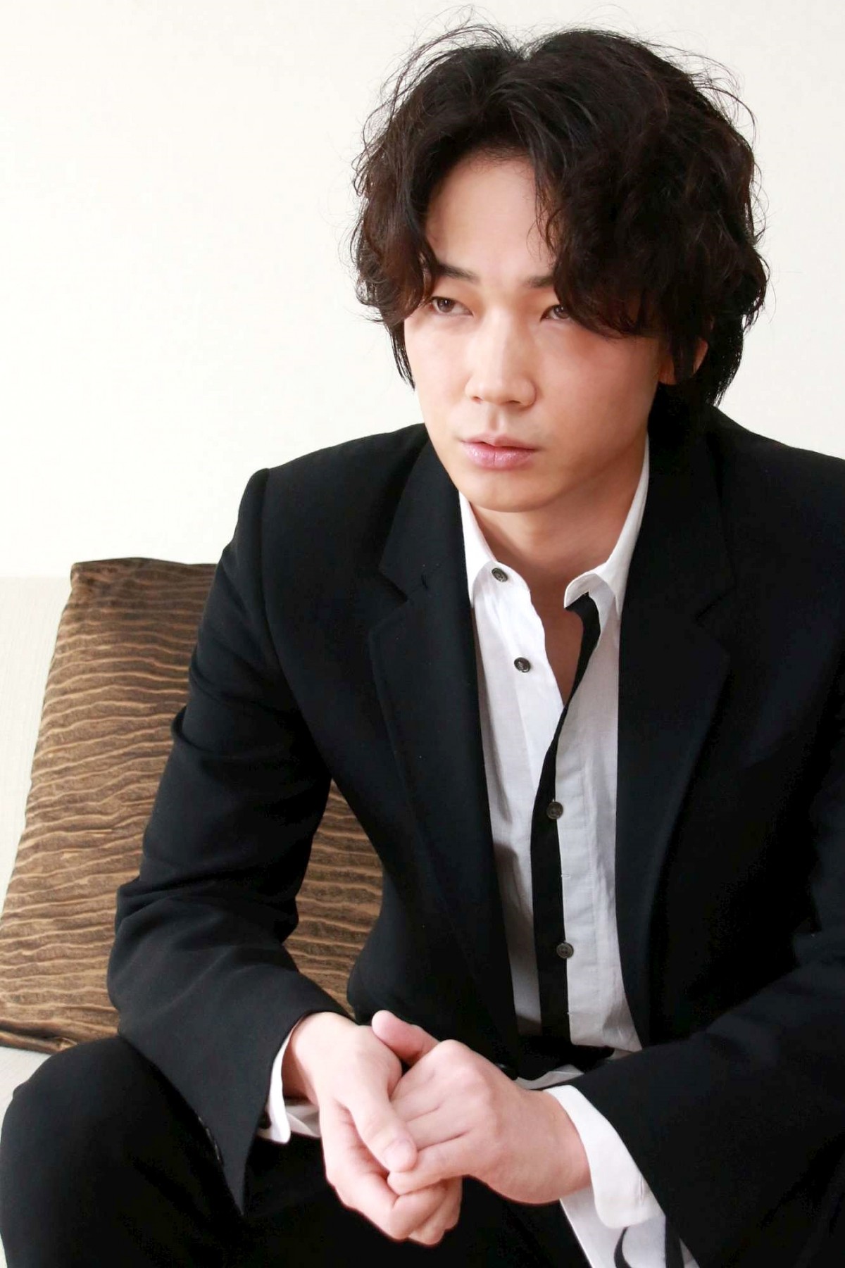 綾野剛「出し惜しみをしない」“俳優”として園子温監督へ挑んだアプローチ