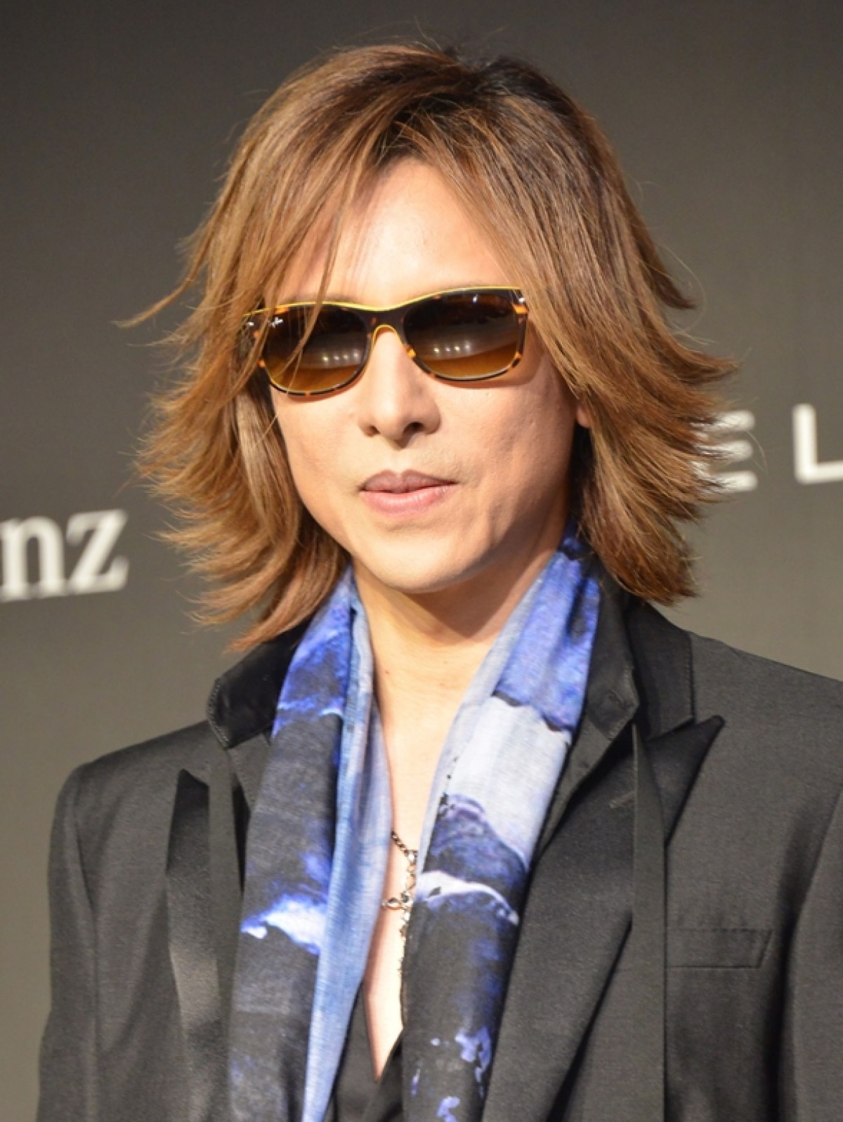 YOSHIKI、脱退ツイートを謝罪