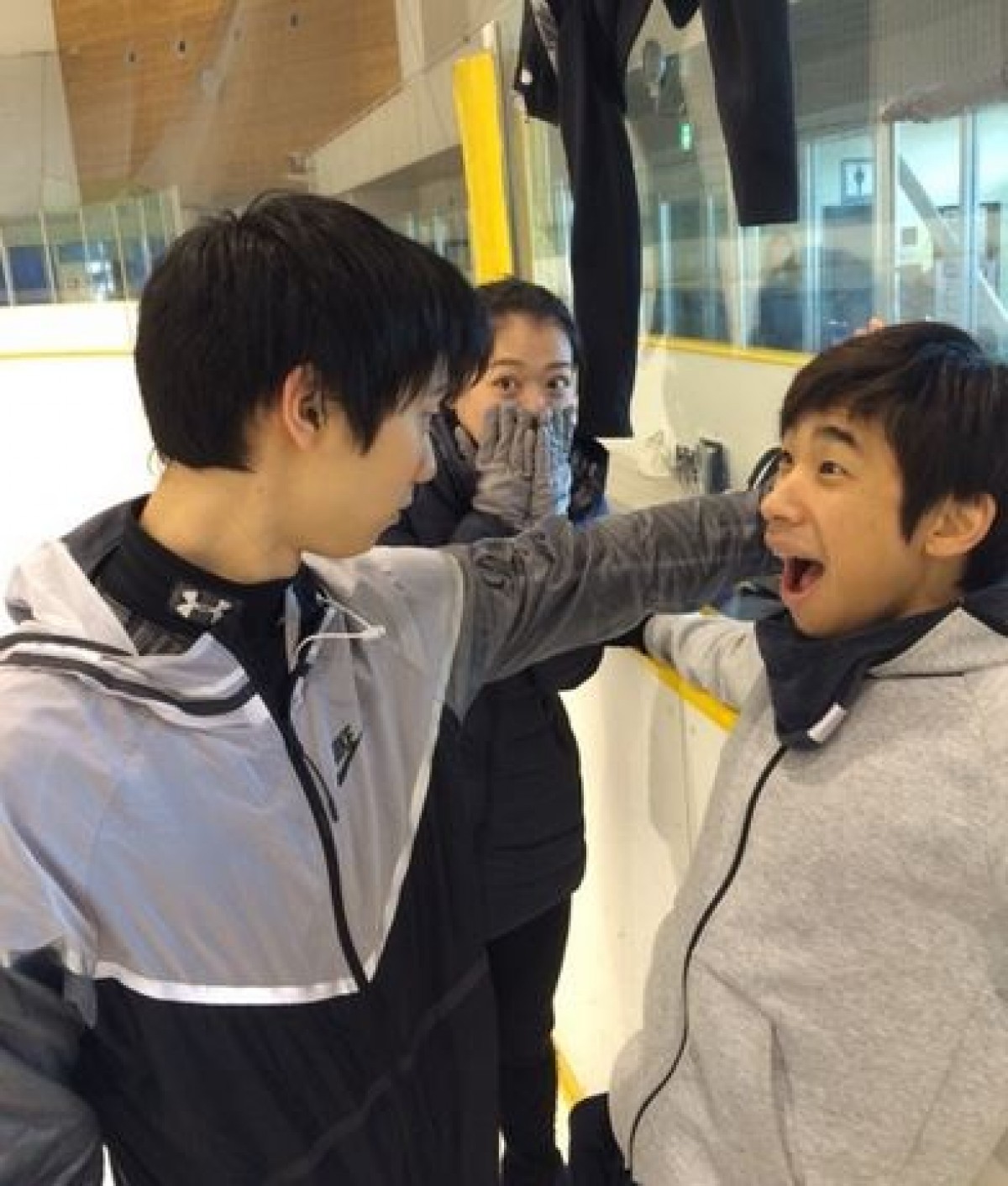 羽生結弦の壁ドンにファン歓喜「織田君、場所代わって」