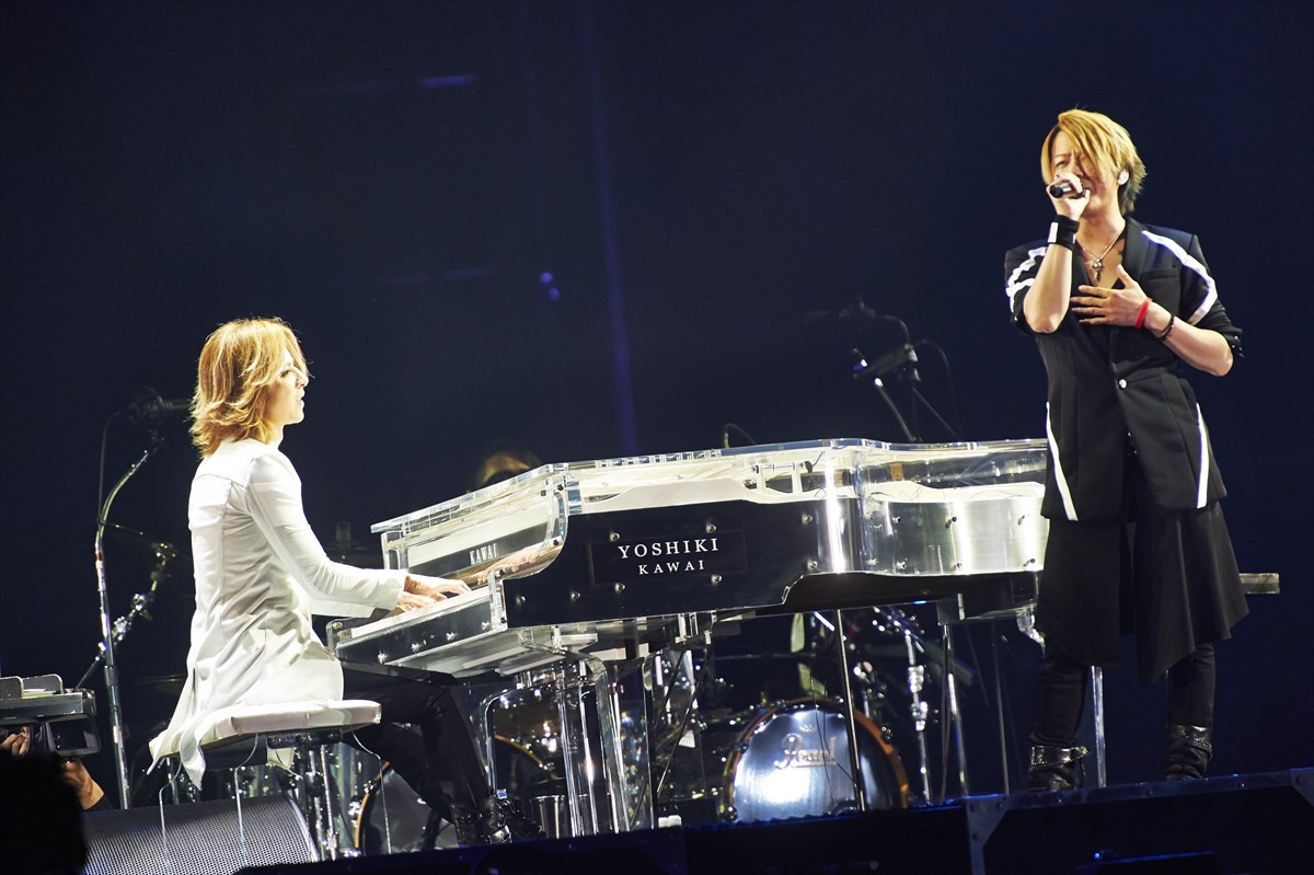 YOSHIKI、GLAYライブにサプライズ参戦！ GLAYファン全員で「We are X！」