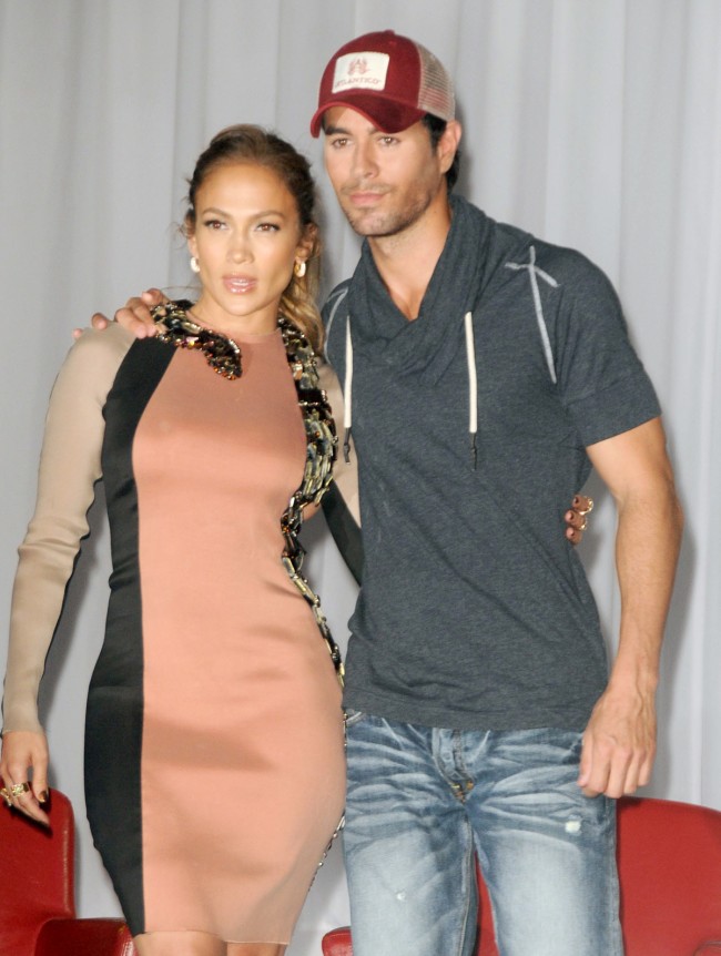 Enrique Iglesias、エンリケ・イグレシアス　April 30，2012