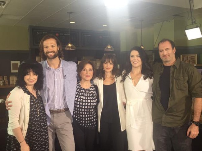 ローレン・グレアム、アレクシス・ブレデル、ジャレッド・パダレッキ、Lauren Graham、Alexis Bledel、Jared Padalecki