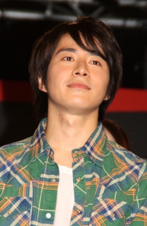 『RENT』製作発表に出席した村井良大