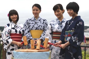 映画『海街diary』大ヒット祈願イベントの様子