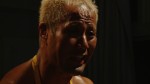 プロレスラー本間朋晃が、ハスキーボイスで食レポに挑戦！