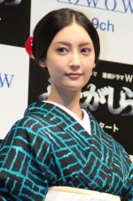 菜々緒、連続ドラマW『ふたがしら』完成披露試写会にて