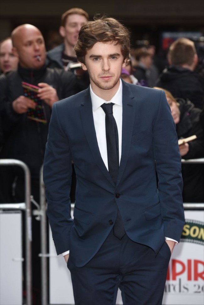 フレディ・ハイモア　Freddie Highmore