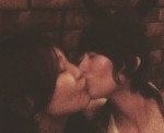 真木よう子、YOUと熱いチュー！大胆キスショットにファン興奮