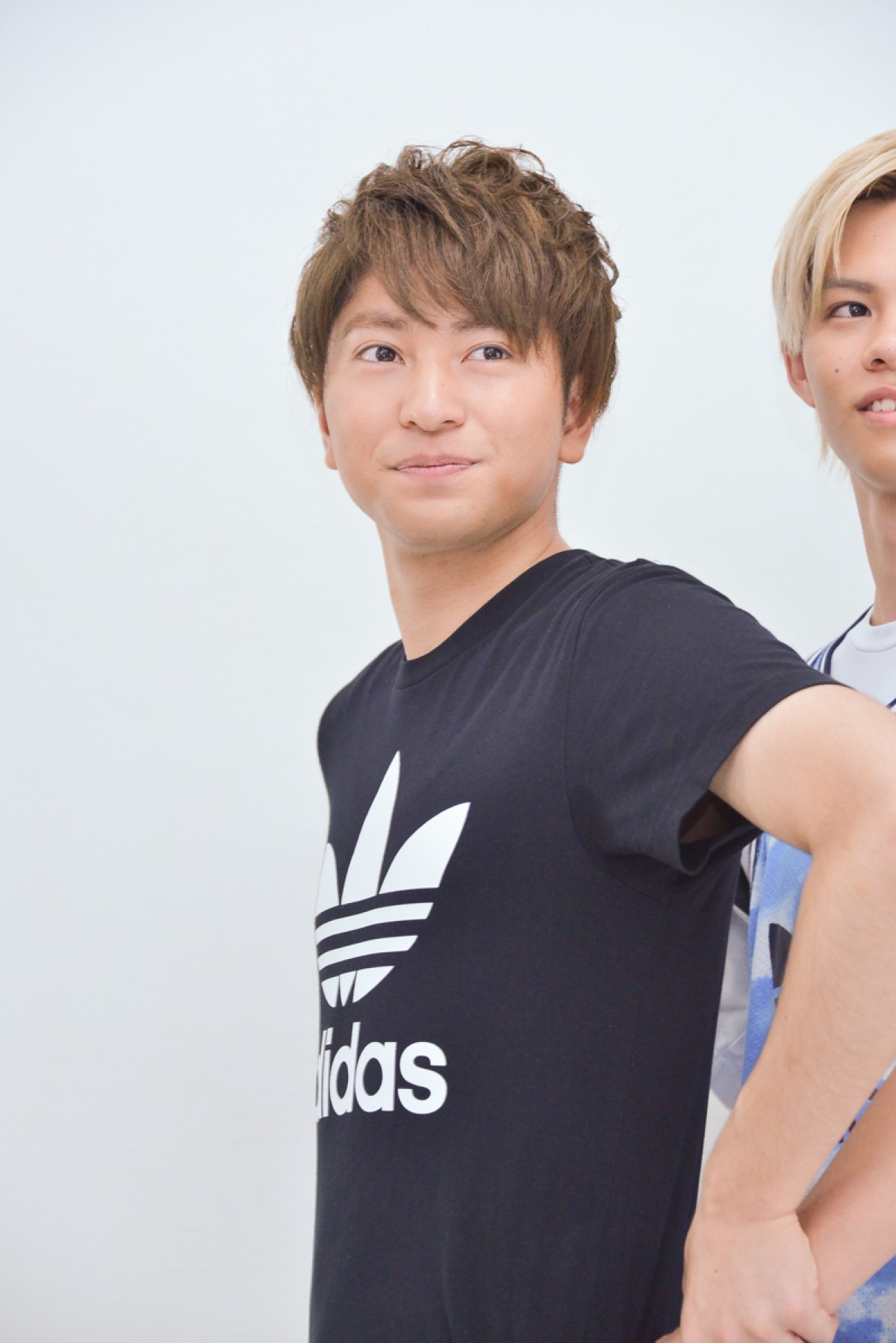 「超特急」長編映画初主演、男子チアリーディングに挑戦！ 撮影初日に激怒される!?