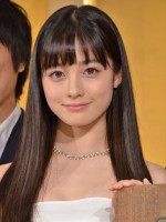 橋本環奈、『セーラー服と機関銃』で映画初主演！「“夢の途中”にいるよう」