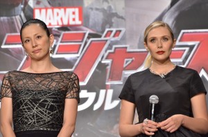 『アベンジャーズ エイジ・オブ・ウルトロン』来日ジャパンプレミアに登場した米倉涼子、エリザベス・オルセン