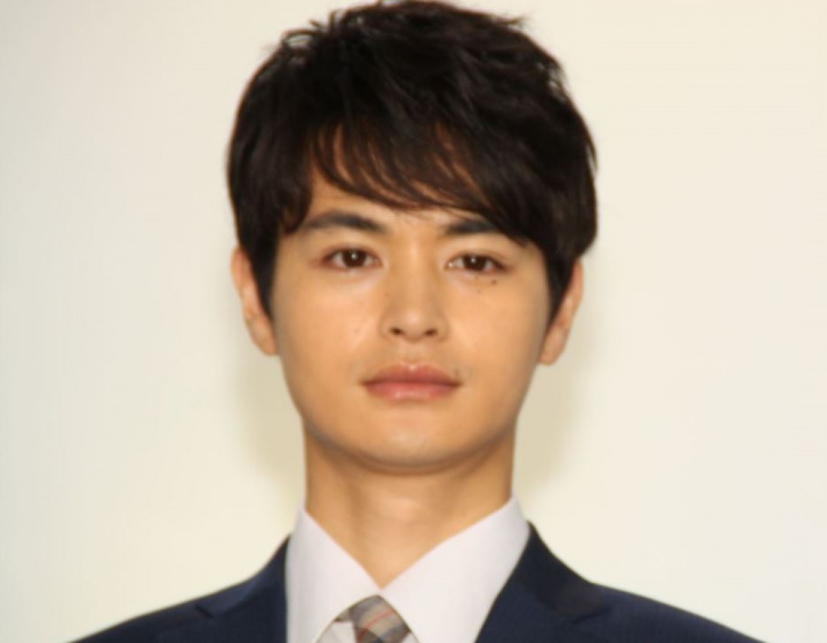 武井咲、強烈なセリフ回しに「変な汗がでます」主演ドラマで苦戦